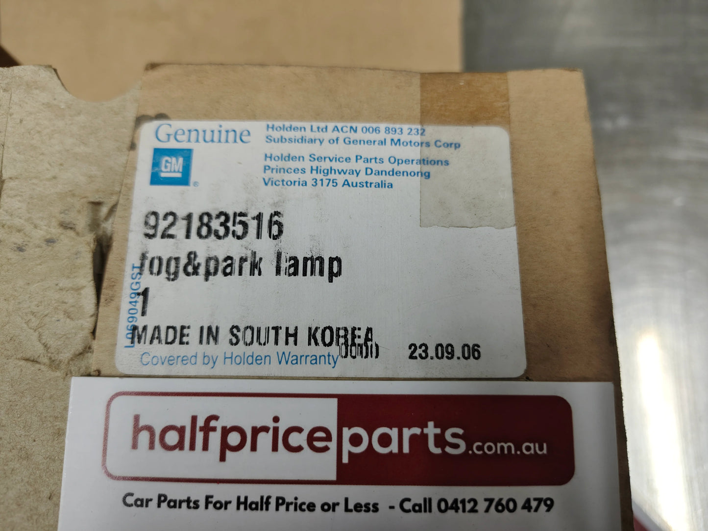 Holden VZ Monaro Genuine Right Hand Front Fog Light Assy New Part