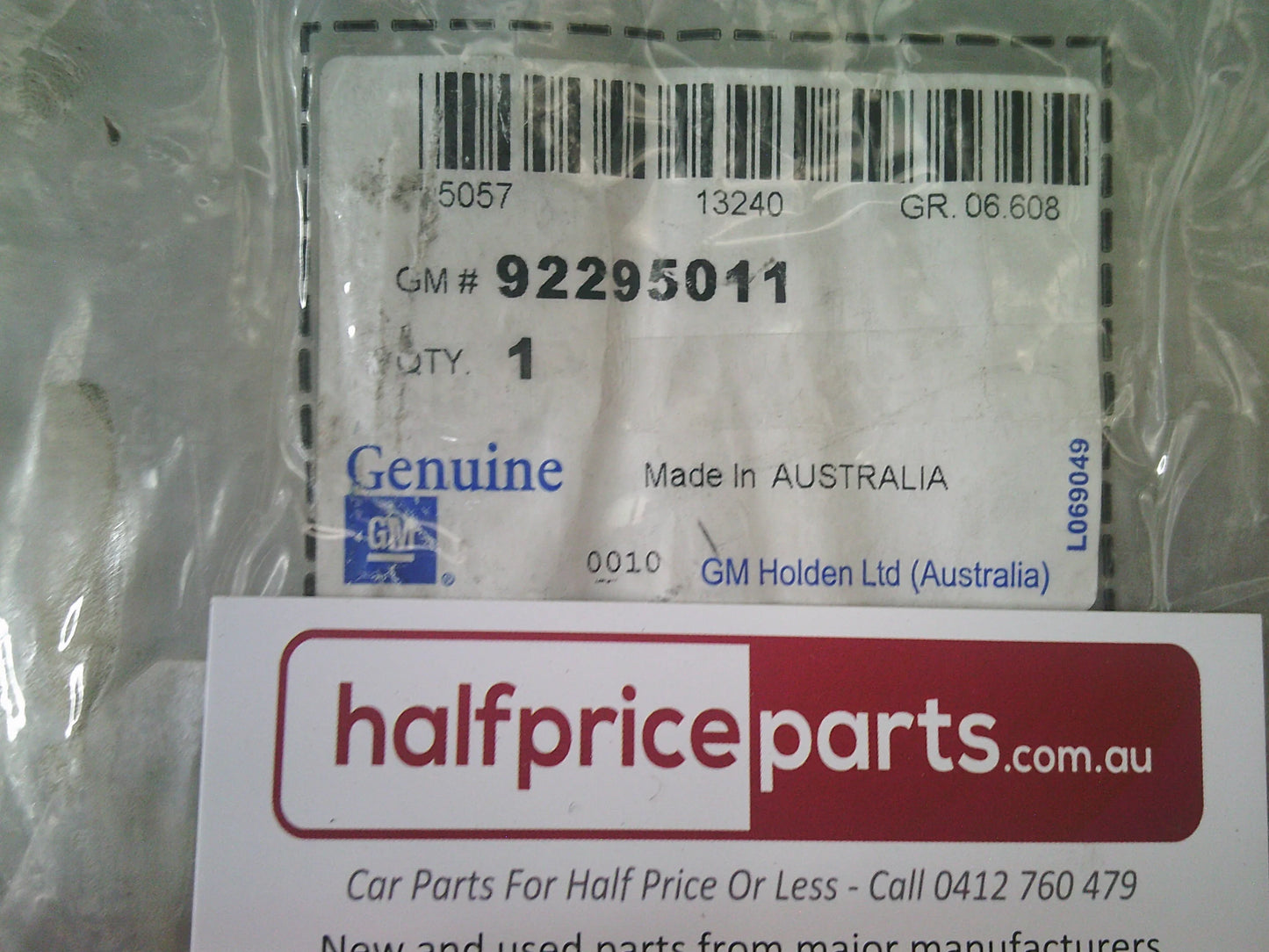 Holden VF Commodore Genuine Power Steering Shield Bracket New Part