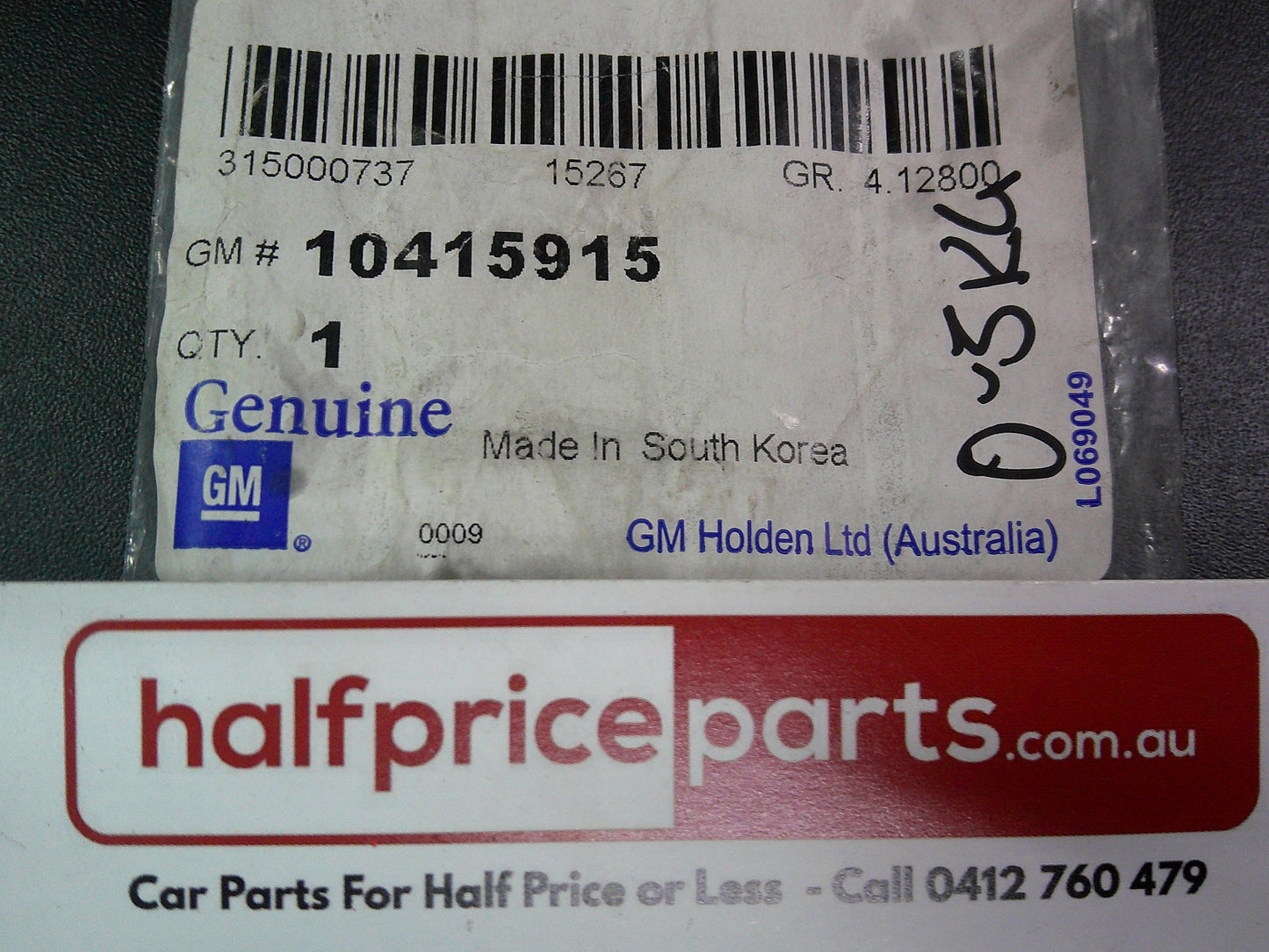 Holden PJ Astra Genuine Wire And Lead Holder Plug New Part