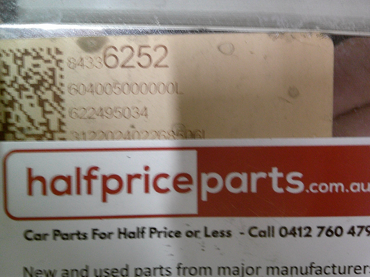 Holden GM Silverado 1500 Genuine Side Steps With Brackets Sold As Pair Only (No Bolts) Used Part VGC