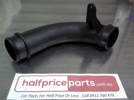Holden CG Captiva 2.0 Ltr Turbo Diesel Genuine Turbo Inlet Hose New Part