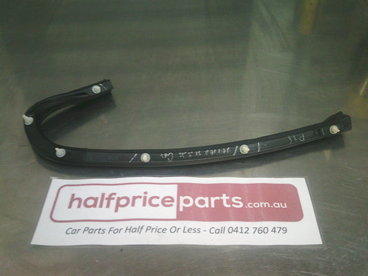 Holden RG Trail Blazer Genuine Right Hand Side Lower Rear Door Weatherstrip New Part