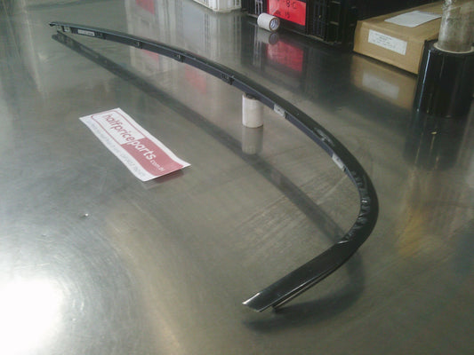 Holden Commodore VF SS Genuine Left Hand Rear Upper Door Moulding New Part