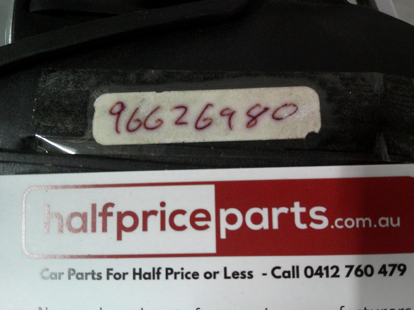 Holden CG7 Captiva Genuine Front Fog Light (Pair) Used Part VGC