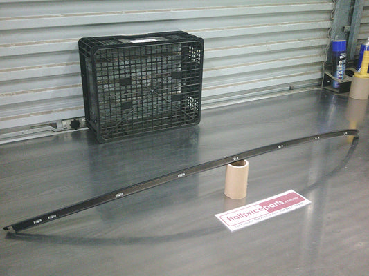 Holden Caprice/VF/VE Genuine Upper Moulding - New Part