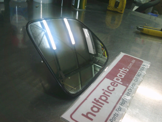Holden CG5 Captiva Genuine Right Hand Outer Folding Mirror Glass (Replacement) New Part