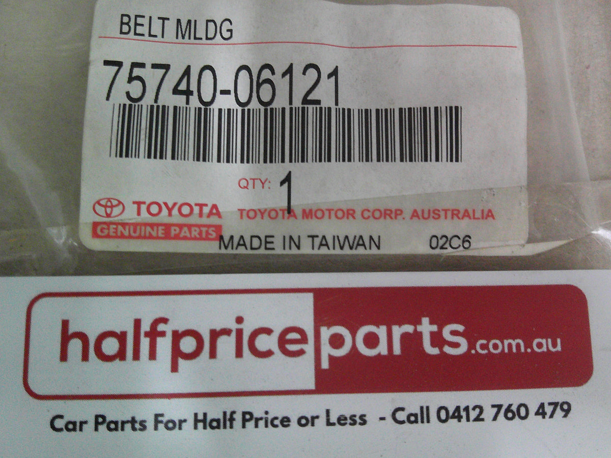 Toyota Camry ASV50 Genuine Left Hand Rear Door Belt Moulding New Part