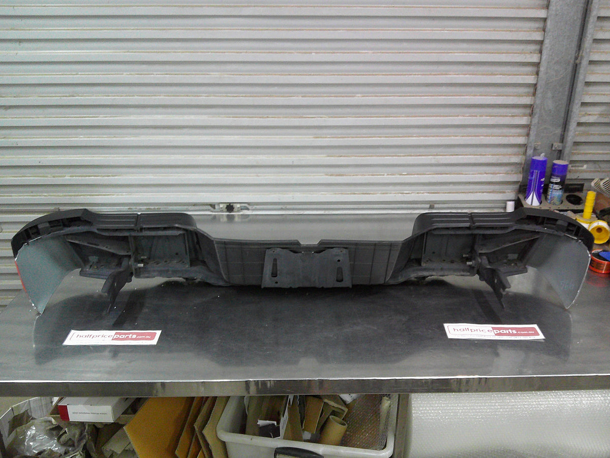 Toyota Hilux SR5 Genuine Rear Step Chrome Bar Used Part