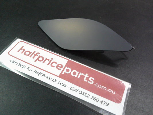 Holden ZB Commodore Genuine Rear Bumper Fascia Tow Eye Access Hole Cover New Part