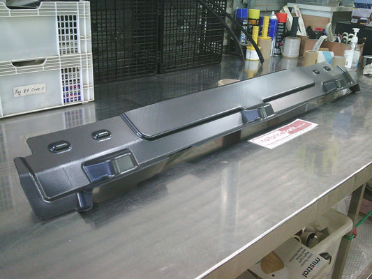 Holden VE/VF Commodore Ute Genuine Front Side Draining Cover Gutter New Part