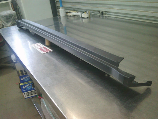 Honda CR-V Genuine Right Hand Side Skirt Sill Garnish (Grey) New Part