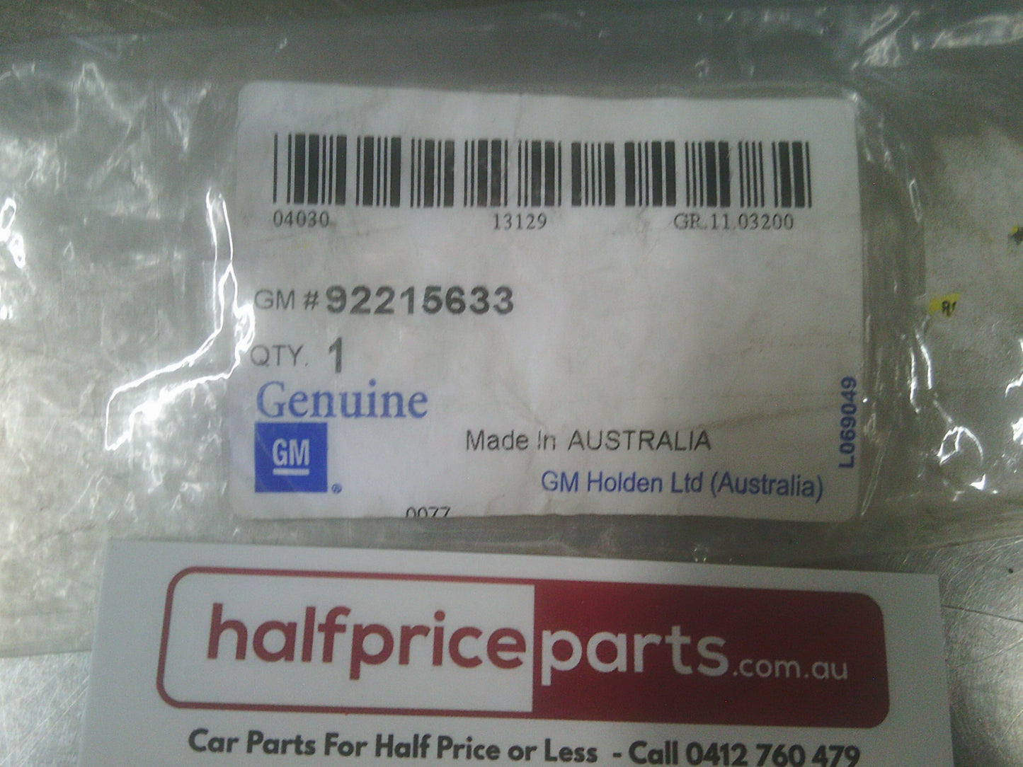 Holden Commodore VE Genuine Rear Window Mould Bracket (Black) New Part