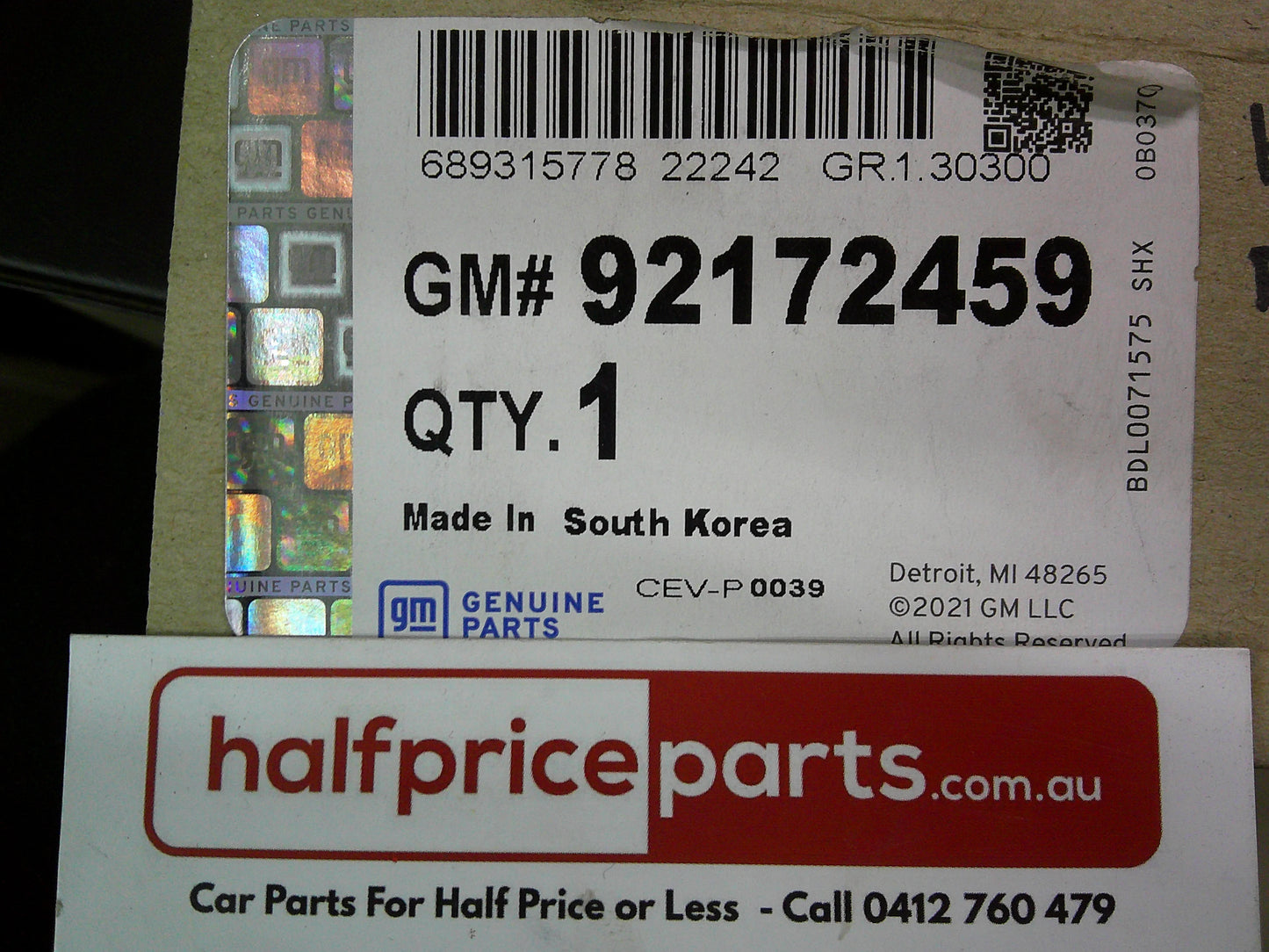 Holden VE Commodore Genuine Front Grille Chrome Emblem New Part