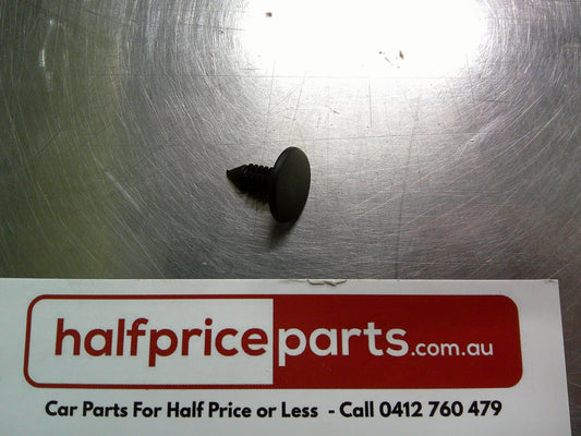 Suzuki Baleno/Jimny Genuine Front Bonnet Seal Clip New Part