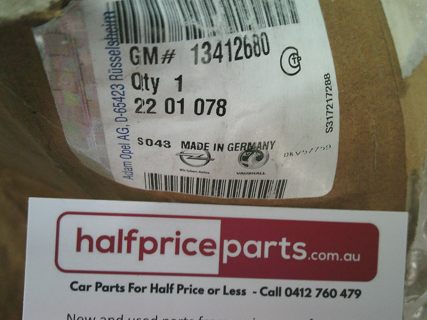 Holden Cascada Genuine Centre Console Gear Shift Trim New Part