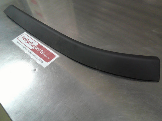 Holden XC Barina Genuine Right Hand Front Lower Bumper Spoiler New Part