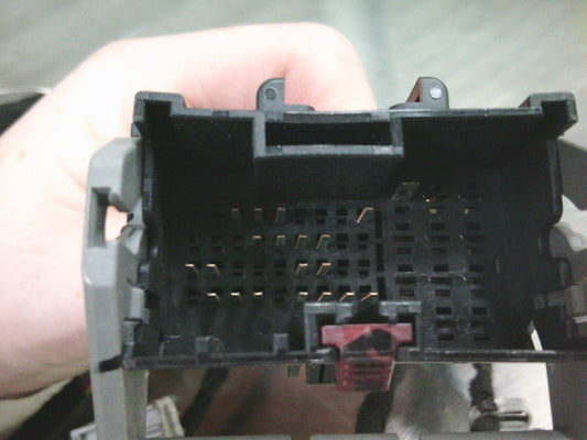 Holden VF SSV Genuine Right Hand Front Door Wiring Harness - New Part