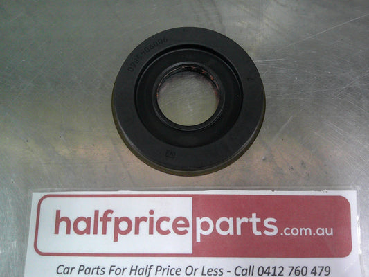 Holden Acadia Genuine Rear Axel Differential Pinion Seal New Part