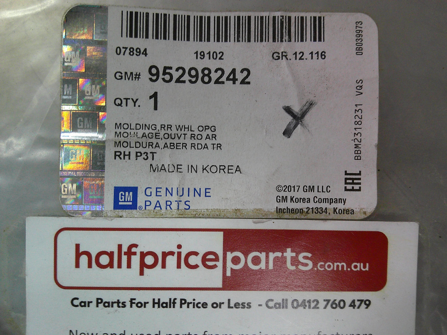 Holden Trax Genuine Right Hand Front Wheel Opening Flar New Part