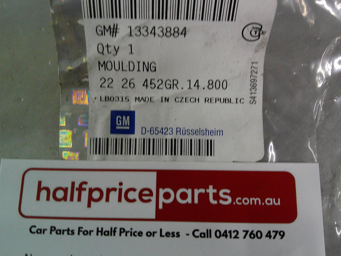 Holden Astra J Genuine Windscreen Moulding New Part