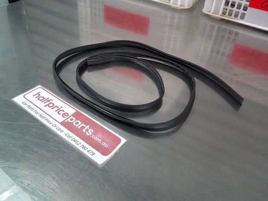 Holden RA Rodeo Genuine Left Hand Rear Flare Seal Rubber New Part