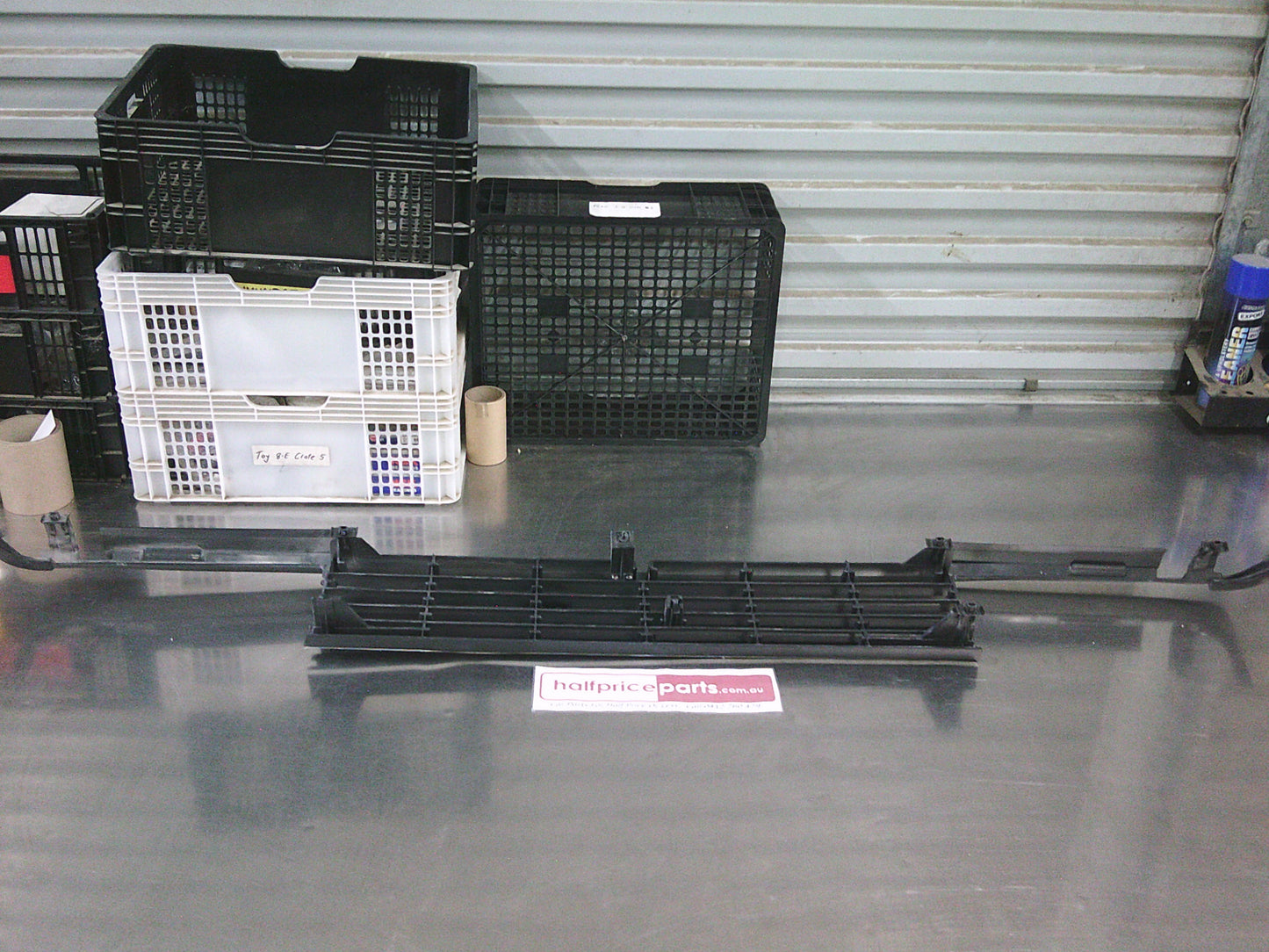 SSS/Tong Yang Black and Chrome Front Grille Suits Nissan Pulsar - New Part