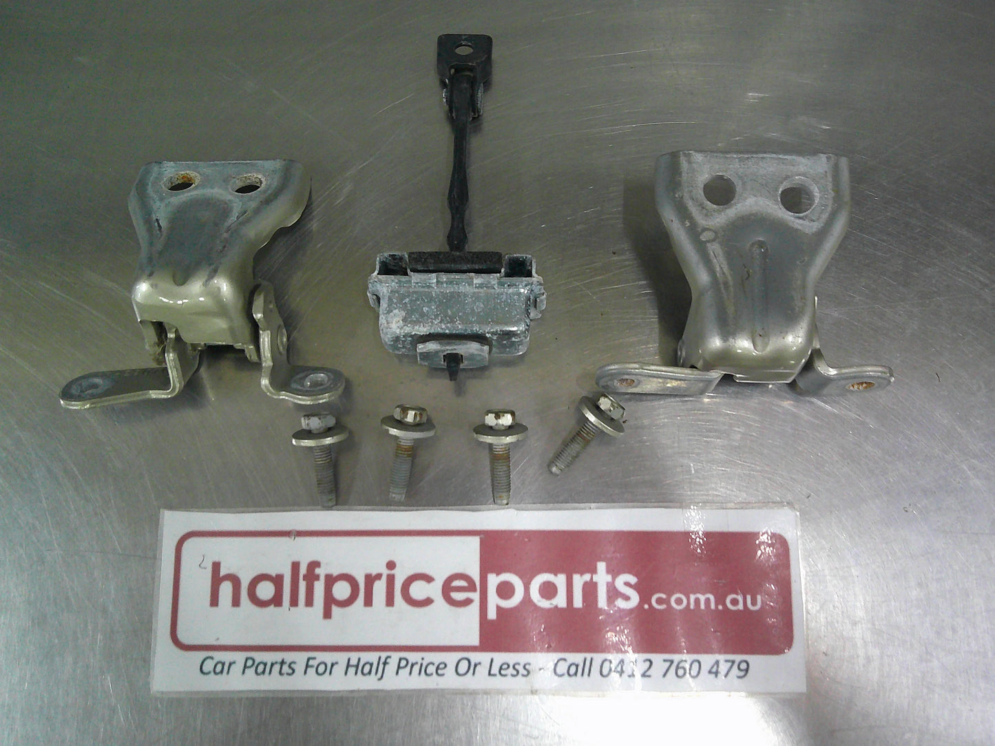 Holden VE Commodore Sedan Genuine Right Hand Front Door Hinges Upper And Lower With bDoor Check Used Part