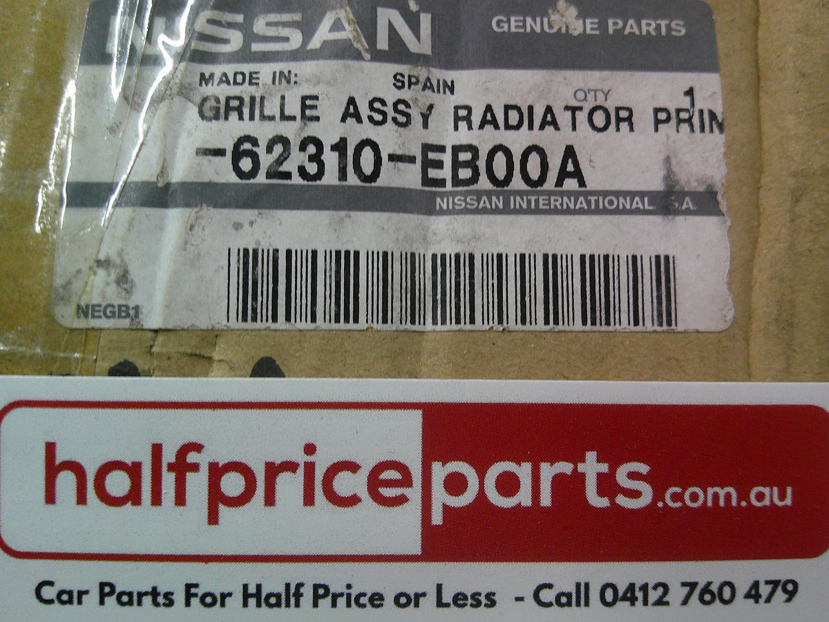 Nissan Pathfinder R51 Genuine 2 Piece Grille Set (With Emblem Unpainted) New Part