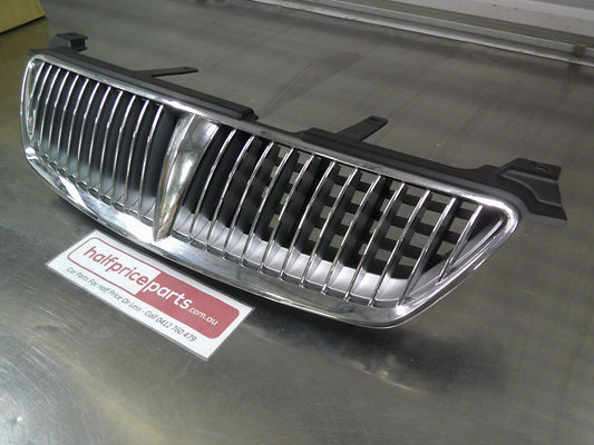 Nissan Bluebird G10 Genuine Front Radiator Chrome And Black Grille Assembly New Part