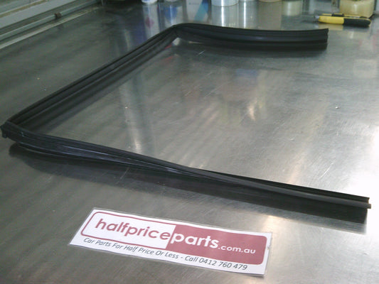 Holden VE/VF Commodore Sedan Genuine Right Hand Rear Door Weather Strip Top New Part