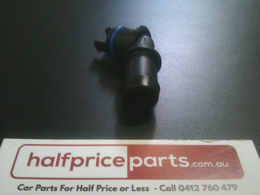 Holden Genuine Positive Crankcase Ventilation PVC Fitting New Part