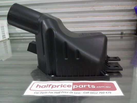 Holden CG5 Captiva 2.2Ltr Diesel Genuine Lower Air Cleaner Housing Assembly New Part
