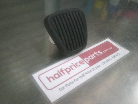 Holden VE Commodore Genuine Pedal Rubber Pad - Brake Or Clutch New Part.