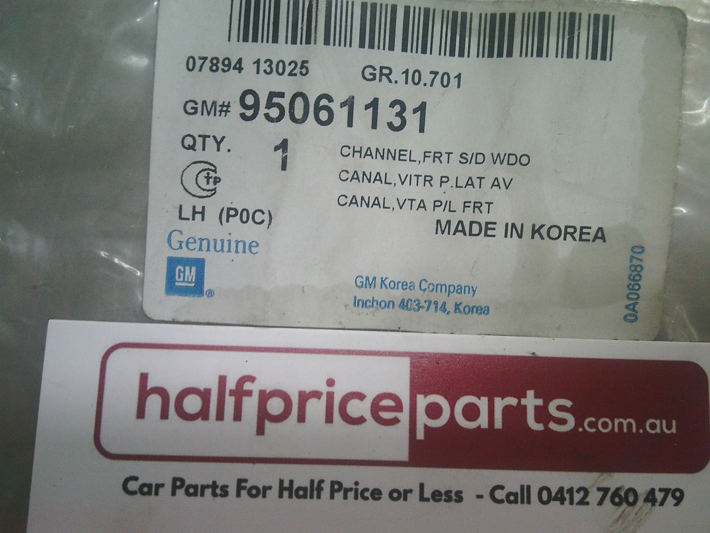Holden CG Captiva Genuine Left Hand Front Door Weatherstrip New Part