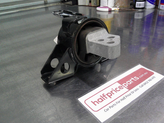 Holden MJ Barina Spark Hatch Back Genuine Left Hand Front Engine Mount New Part