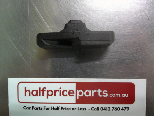 Holden CG Captiva Genuine Rocker Arm Bridge New Part