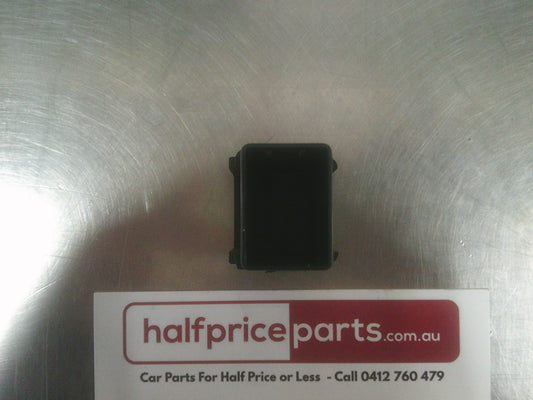 Holden VY/VZ Commodore/WK-WL Caprice Genuine Accessory Switch Blank Plug New Part