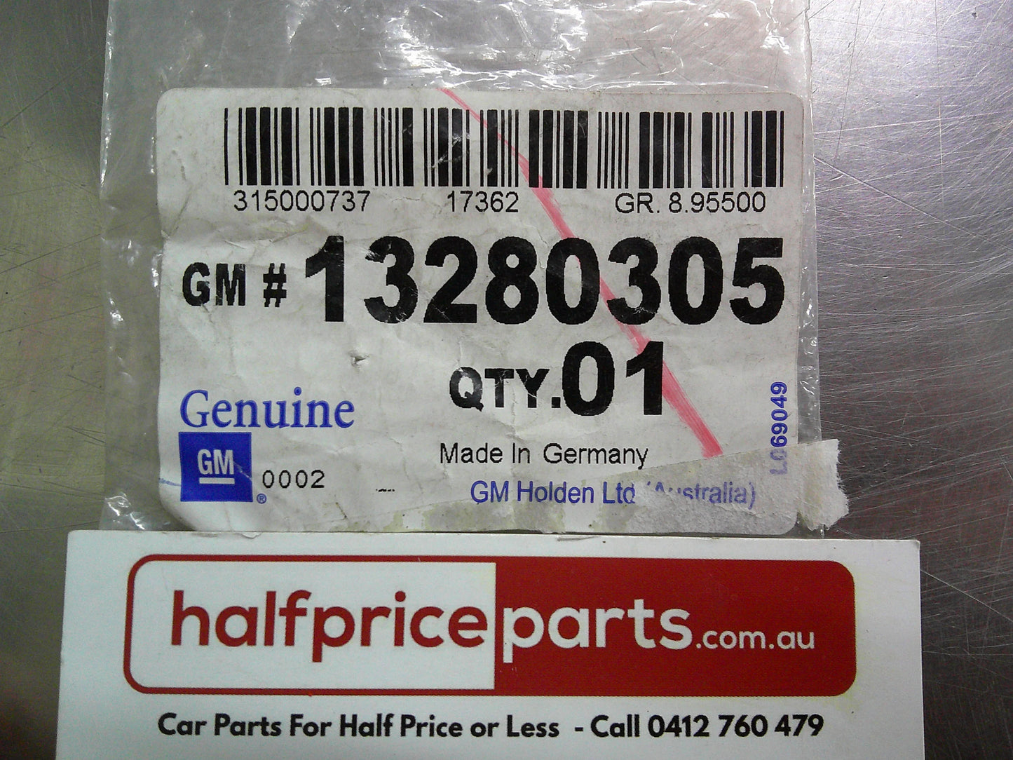 Holden Astra PJ/J Genuine Front Windscreen Side Moulding Clip New Part