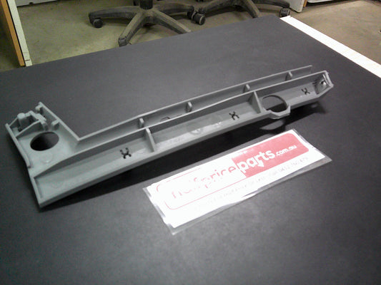 Holden VT/VX/VY/VZ Commodore Genuine Left Hand Front Bumper Guide New Part