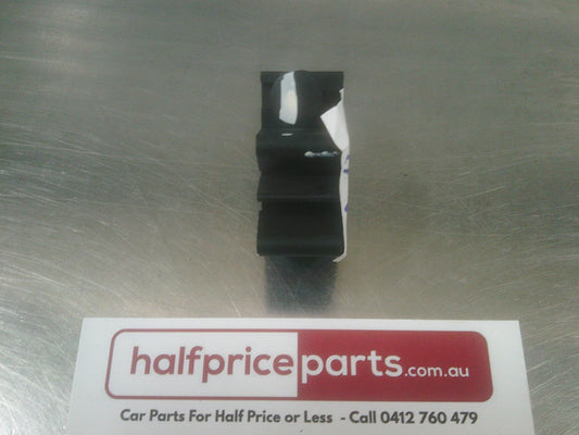 Holden RG Colorado Genuine Brake Line Clip New Part