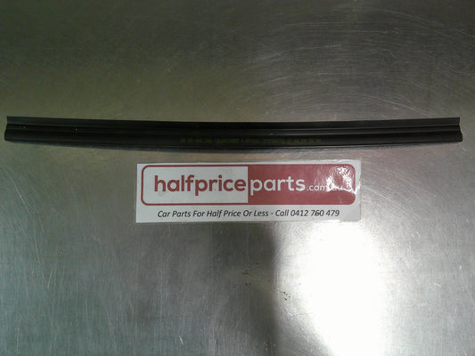 Holden AH Astra Genuine Front Bumper Fascia Outer Sealing Strip New Part