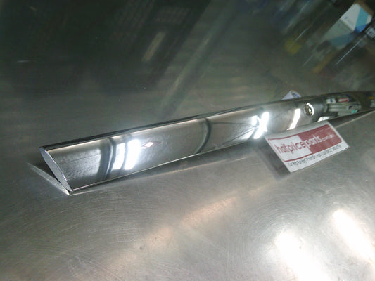 Holden VF Commodore/Caprice Genuine Rear Chrome Boot Lid Garnish New Part