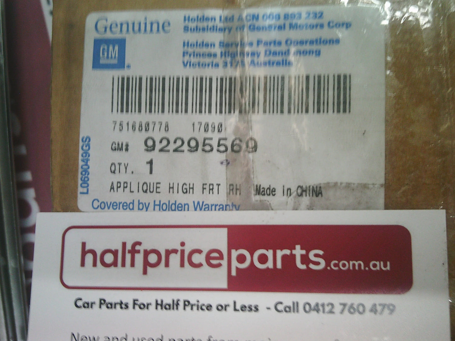Holden VF Commodore / WN Statesman Genuine Right Hand Inner Front Door Trim Panel ASM New Part