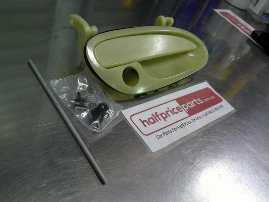 Holden VT/VX/VY/VZ Commodore Genuine Right Hand Front Door Handle (Unpainted) New Part