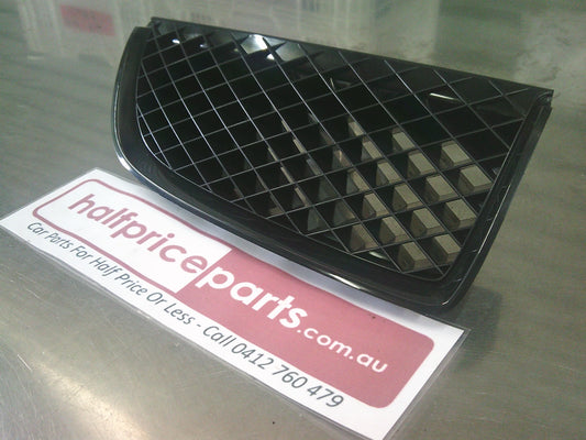 Holden VX/VU Exec Series II Genuine Right Front Grilles Assembly New Part