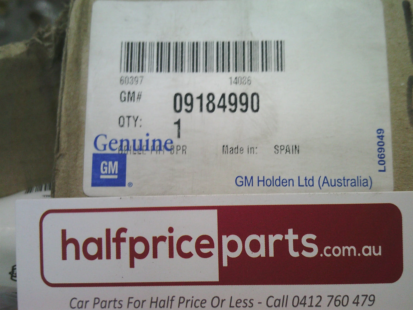 Holden XC Barina Genuine Front Lower Bumper Bar Grille Insert New Part