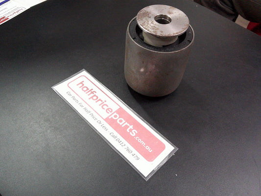 Holden VZ Adventra/Crewman Genuine Front Lower Control Arm Bush New Part