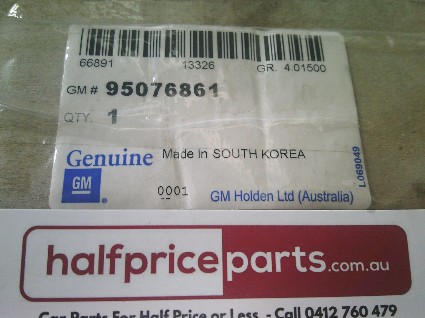 Holden JH Cruze Genuine Centre Console Shifter Surround New Part