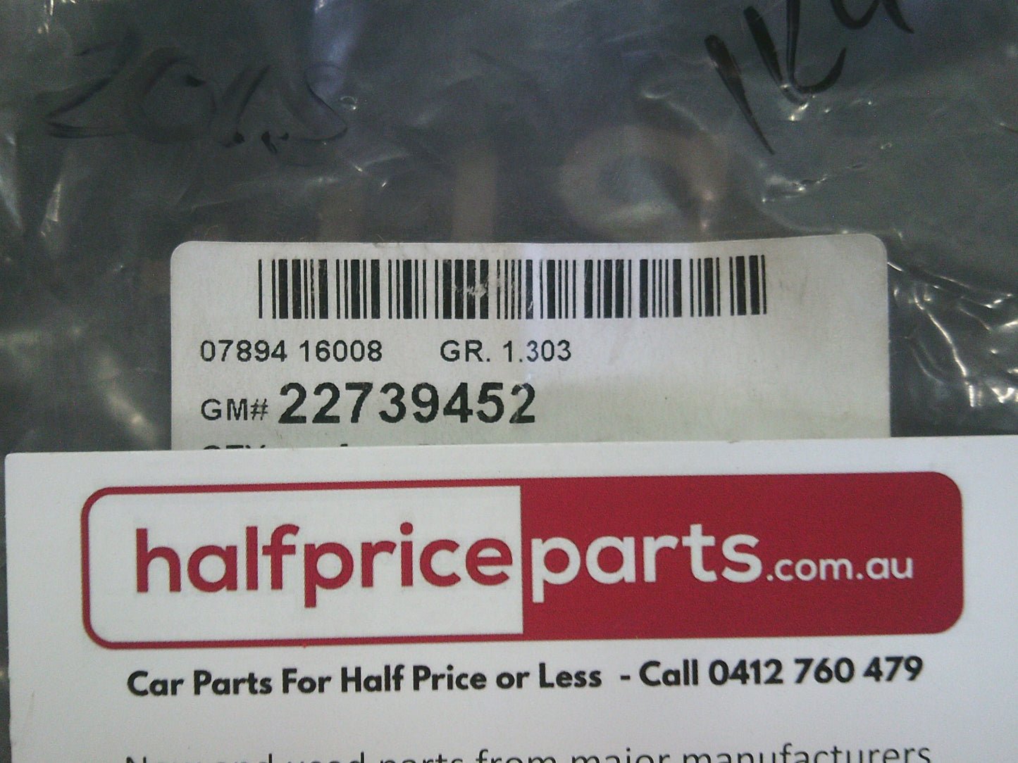 Holden CG Captiva Genuine Front Chrome Grille Emblem New Part