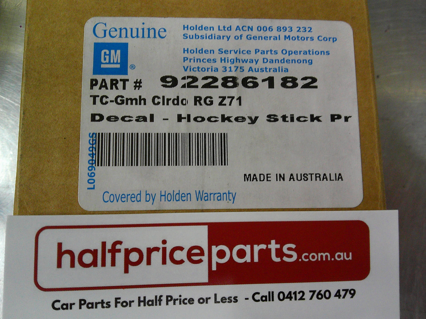 Holden RG Z71 Colorado Genuine PUBX Front Seal Cover (Hockey Stick Seal) New Part